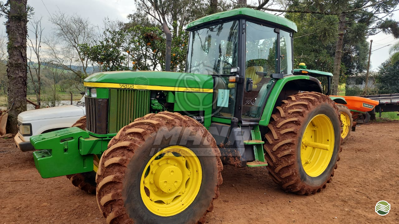 TRATOR JOHN DEERE JOHN DEERE 7505 Tração 4x4 Mana Máquinas RIBEIRAO PRETO SÃO PAULO SP